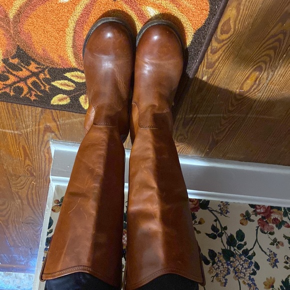 Frye Short Heeled cognac Melissa Boots- extended calf - Picture 4 of 10